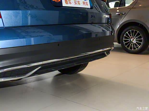 上汽斯柯达 柯米克 2018款 1.5L 自动舒适版