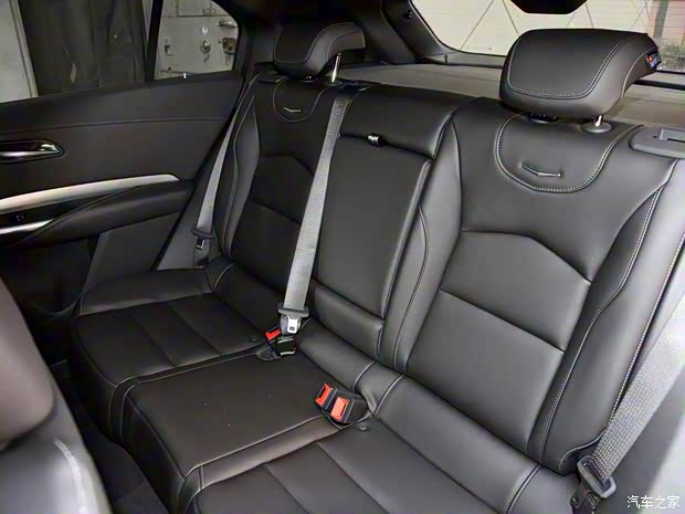 上汽通用凯迪拉克 凯迪拉克XT4 2018款 28T 两驱领先型 上汽通用凯迪拉克 凯迪拉克XT4 2018款 28T 两驱领先型