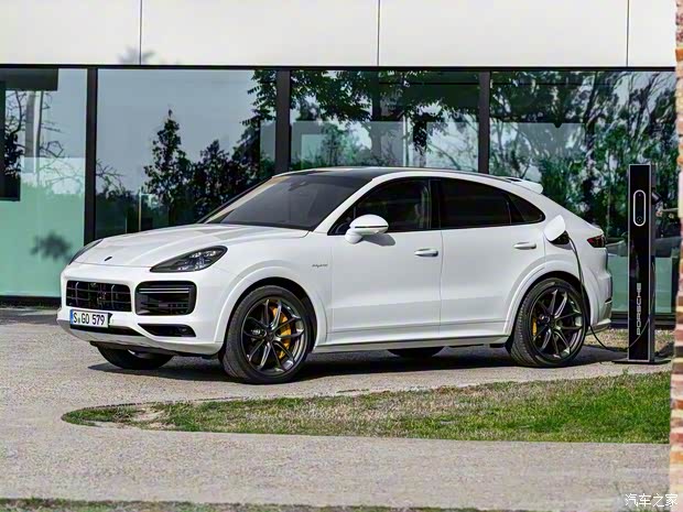 保时捷 Cayenne新能源 2020款 Cayenne Turbo S E-Hybrid Coupé 4.0T 保时捷 Cayenne新能源 2020款 Cayenne Turbo S E-Hybrid Coupé 4.0T