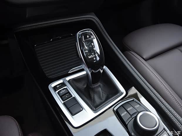 華晨寶馬 寶馬1系 2020款 120i M運(yùn)動(dòng)套裝