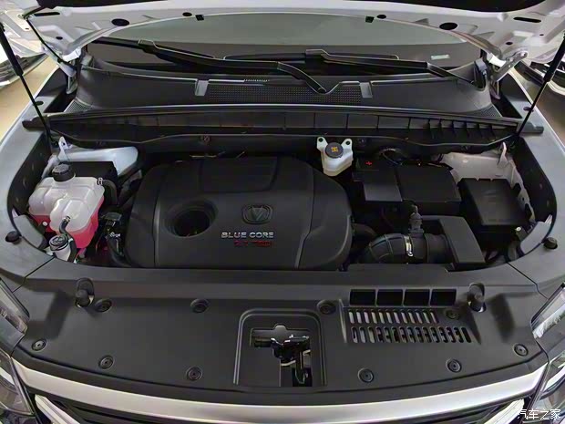 长安汽车 长安CS95 2019款 基本型 长安汽车 长安CS95 2019款 基本型