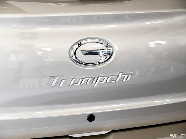 廣汽乘用車(chē) 傳祺GS4 2018款 235T 自動(dòng)兩驅(qū)中配