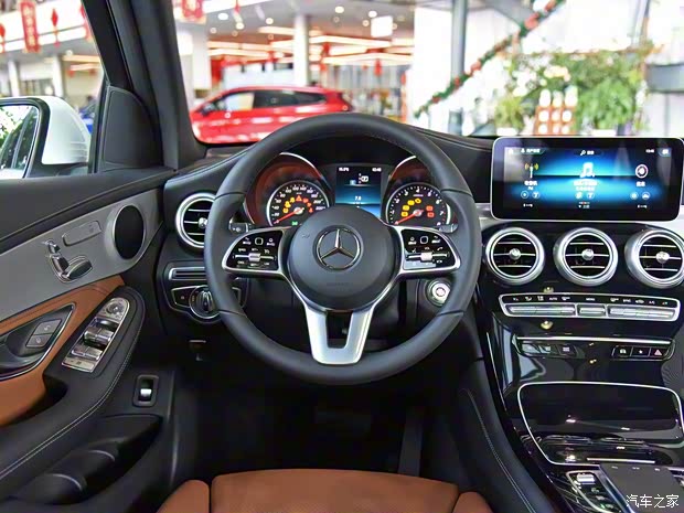 北京奔驰 奔驰GLC 2020款 GLC 260 L 4MATIC 动感型 北京奔驰 奔驰GLC 2020款 GLC 260 L 4MATIC 动感型