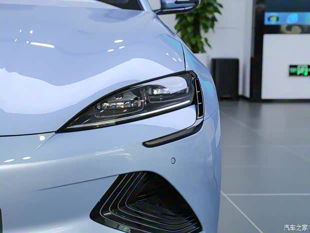 比亚迪 海豹 2022款 700km 长续航后驱版