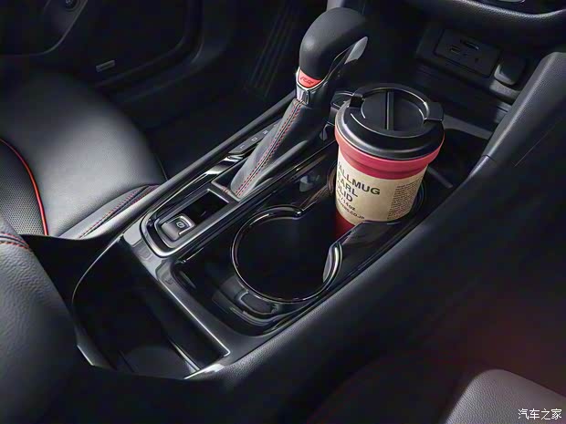 上汽通用雪佛兰 探界者 2021款 基本型 上汽通用雪佛兰 探界者 2021款 基本型