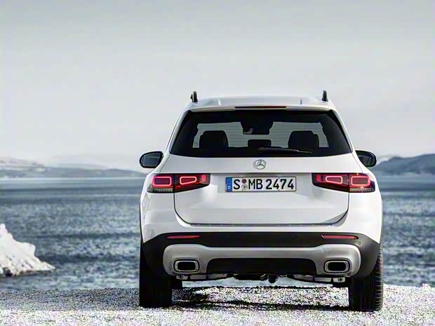 奔驰(进口) 奔驰GLB(海外) 2019款 基本型 奔驰(进口) 奔驰GLB(海外) 2019款 基本型