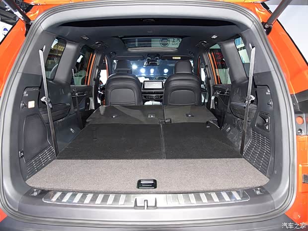 上汽大通 上汽MAXUS D90 2020款 2.0T Pro