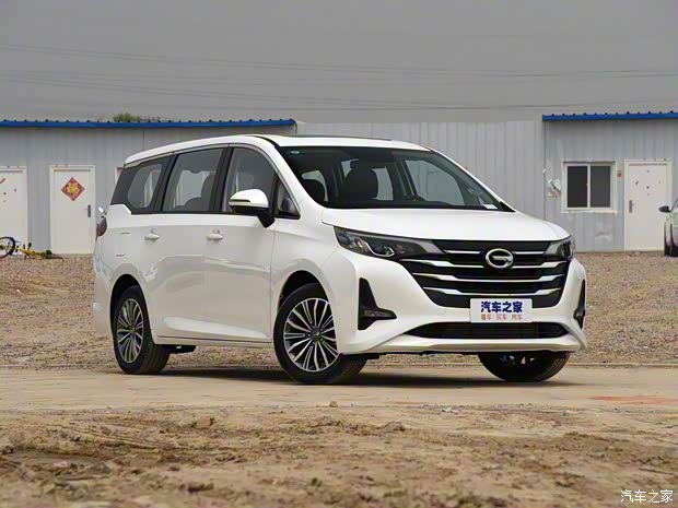 广汽乘用车 传祺GM6 2019款 270T 自动尊荣版（七座）