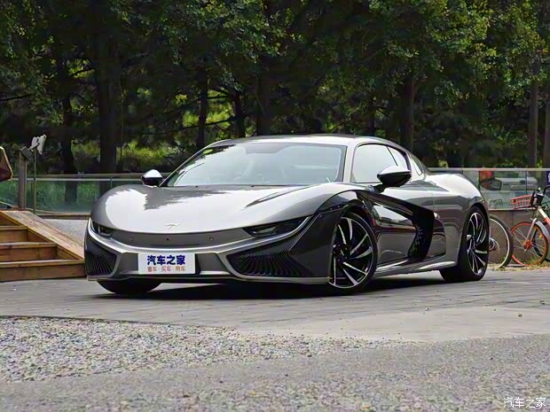 前途汽车 前途K50 2018款 标准型 前途汽车 前途K50 2018款 标准型