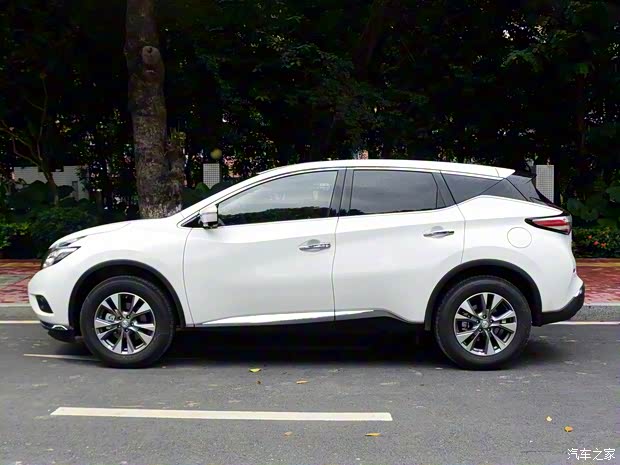 东风日产 楼兰 2019款 2.5L XL 两驱智联豪华版