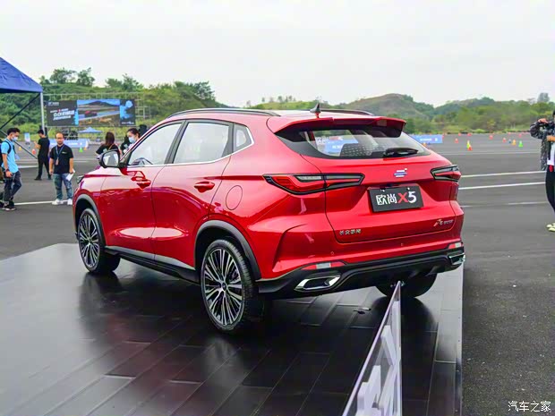 长安汽车 长安欧尚X5 2021款 1.5T DCT旗舰型