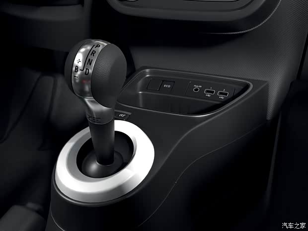 雷諾(進(jìn)口) Twingo Z.E. 2020款 基本型 雷諾(進(jìn)口) Twingo Z.E. 2020款 基本型