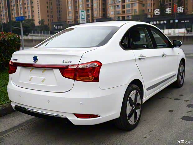 神龍汽車 富康ES500 2021款 標(biāo)準(zhǔn)版