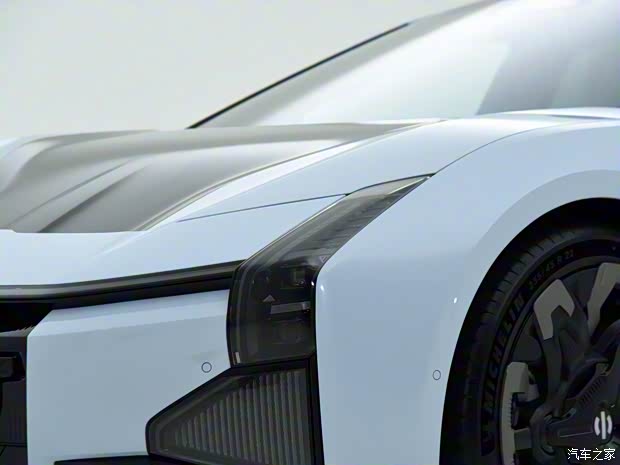 华人运通 高合HiPhi Z 2023款 高配版 华人运通 高合HiPhi Z 2023款 高配版