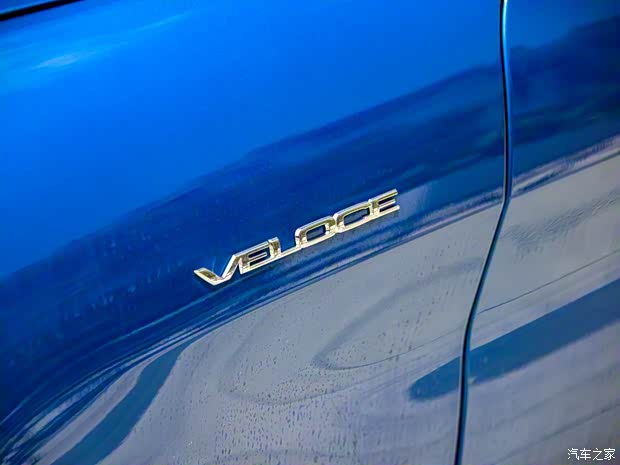 阿爾法·羅密歐 Giulia 2022款 2.0T 280HP Veloce 賽道版