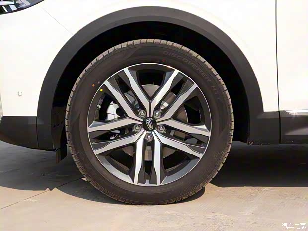 一汽奔腾 奔腾T99 2019款 低配版