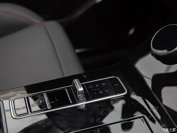 星途 星途LX 2020款 乘風(fēng)破浪版 1.5T CVT星耀版