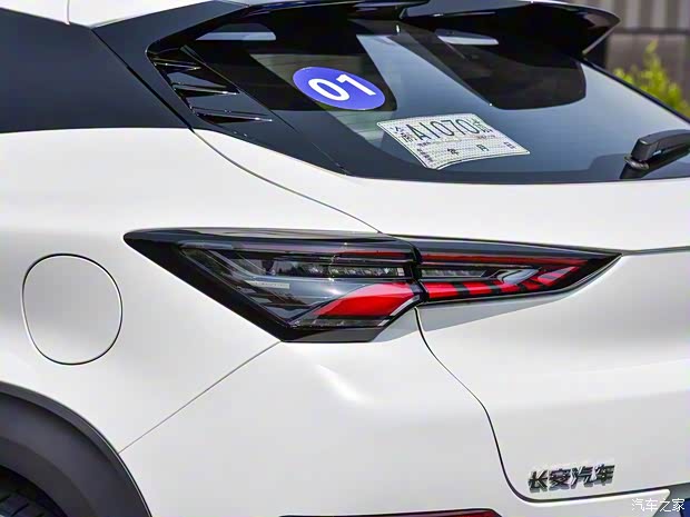 长安汽车 长安UNI-T 2020款 1.5T 时尚版 长安汽车 长安UNI-T 2020款 1.5T 时尚版