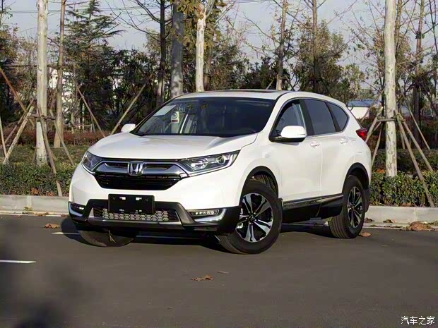 东风本田 本田CR-V 2019款 240TURBO CVT四驱豪华版 国V 东风本田 本田CR-V 2019款 240TURBO CVT四驱豪华版 国V
