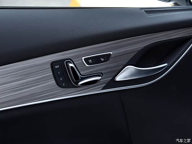 比亞迪 宋MAX新能源 2019款 DM 1.5T 智聯(lián)致耀型 7座 國VI