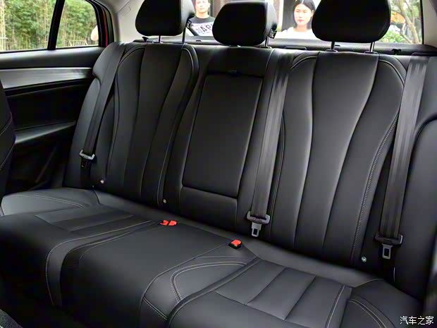 奇瑞汽車 艾瑞澤5 PLUS 2021款 基本型