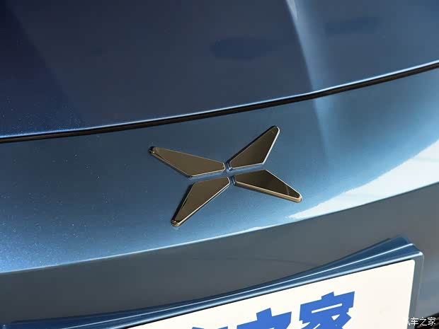 小鹏汽车 小鹏汽车G3 2020款 520 智享版 小鹏汽车 小鹏汽车G3 2020款 520 智享版