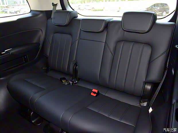 广汽乘用车 传祺GM8 2020款 大师版