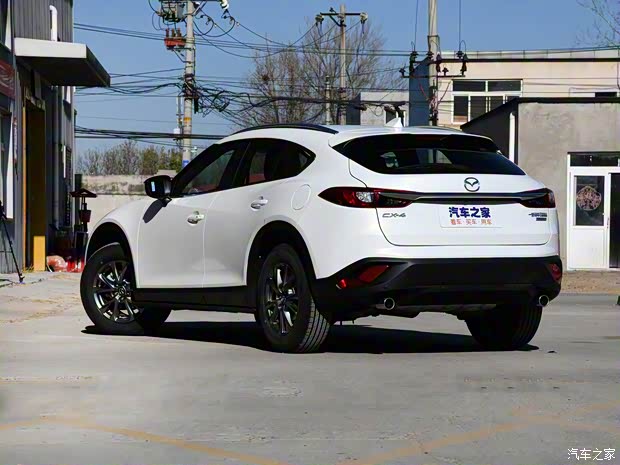 一汽馬自達 馬自達CX-4 2018款 2.0L 自動兩驅藍天品位升級版