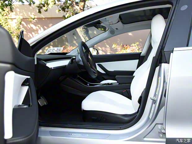 特斯拉 Model 3 2019款 Performance高性能全輪驅(qū)動(dòng)版