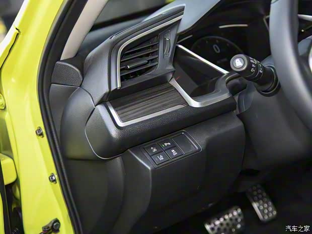 东风本田 思域 2019款 220TURBO CVT燃擎版