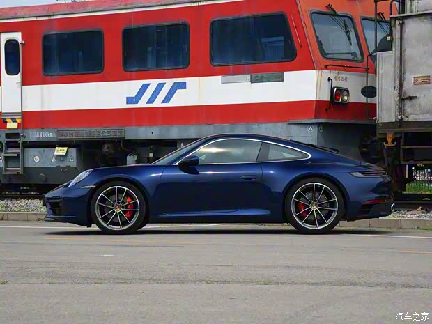 保時(shí)捷 保時(shí)捷911 2019款 Carrera S 3.0T