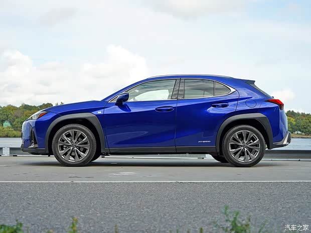 雷克萨斯 雷克萨斯UX 2019款 250h F SPORT