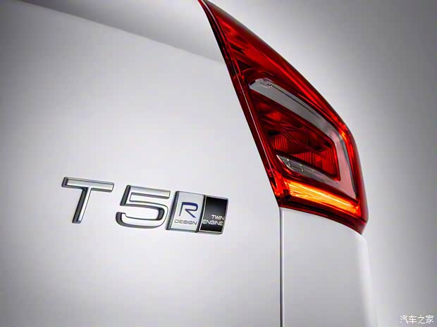 沃尔沃(进口) 沃尔沃XC40新能源(进口) 2019款 基本型 沃尔沃(进口) 沃尔沃XC40新能源(进口) 2019款 基本型