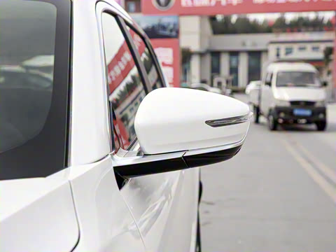 2021款 1.5T 手动林 6座 2021款 1.5T 手动林 6座