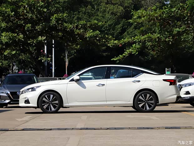 东风日产 天籁 2021款 2.0T XL Upper AD1 智享领航版