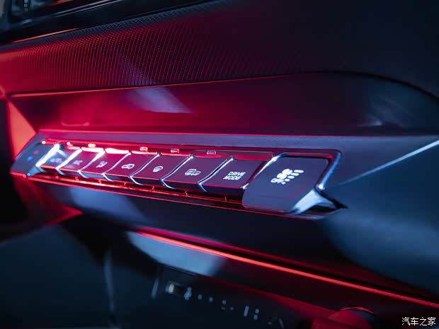 长安汽车 长安欧尚X5 2020款 1.5T 高配版 长安汽车 长安欧尚X5 2020款 1.5T 高配版