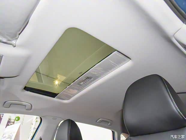 上汽斯柯达 柯米克 2018款 1.5L 自动舒适版