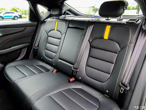 上汽集團(tuán) 名爵6 2020款 1.5T 自動(dòng)Trophy智駕旗艦版