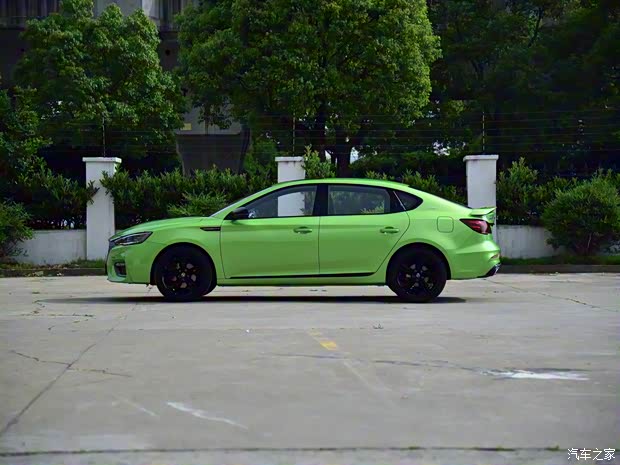 上汽集团 名爵6 2020款 基本型