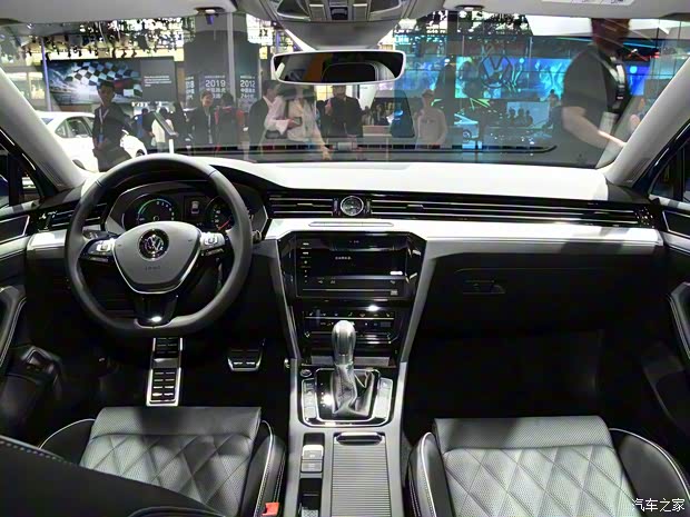 一汽-大众 迈腾新能源 2020款 GTE 一汽-大众 迈腾新能源 2020款 GTE