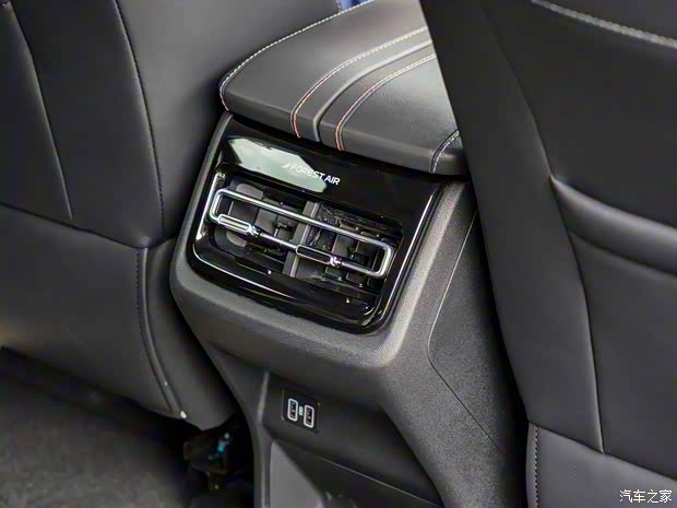 長(zhǎng)安汽車 長(zhǎng)安UNI-K 2021款 UNI量產(chǎn)版