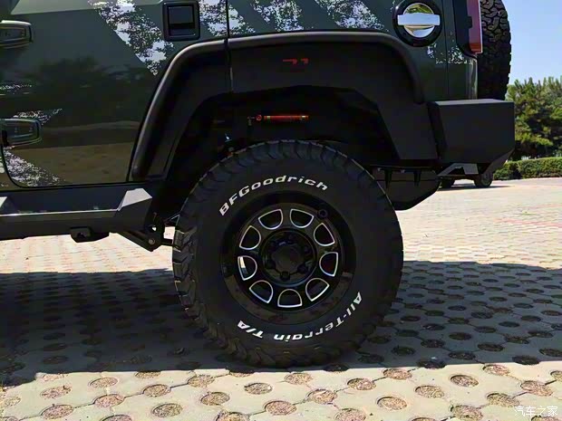 北京越野 北京BJ40 2020款 2.3T 自动四驱雨林穿越版 北京越野 北京BJ40 2020款 2.3T 自动四驱雨林穿越版