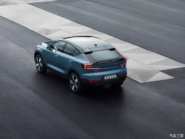 沃尔沃(进口) 沃尔沃C40 2021款 基本型 沃尔沃(进口) 沃尔沃C40 2021款 基本型