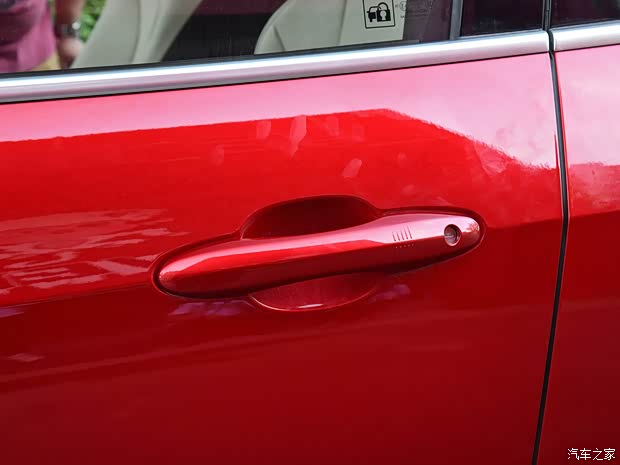 長城汽車 WEY VV6 2021款 2.0T 兩驅(qū)智行+