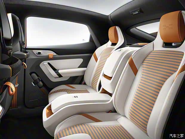 爱驰汽车 爱驰U6 ion 2020款 基本型 爱驰汽车 爱驰U6 ion 2020款 基本型