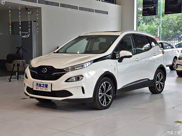 北汽新能源 北汽新能源EX3 2019款 R600 劲潮版 北汽新能源 北汽新能源EX3 2019款 R600 劲潮版