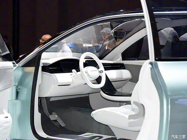 零跑汽车 零跑C-more 2019款 基本型 零跑汽车 零跑C-more 2019款 基本型