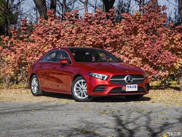 北京奔馳 奔馳A級 2019款 A 200 L 運動轎車