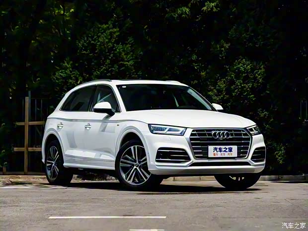一汽-大眾奧迪 奧迪Q5L 2018款 45 TFSI 尊享豪華運(yùn)動(dòng)型 國(guó)VI