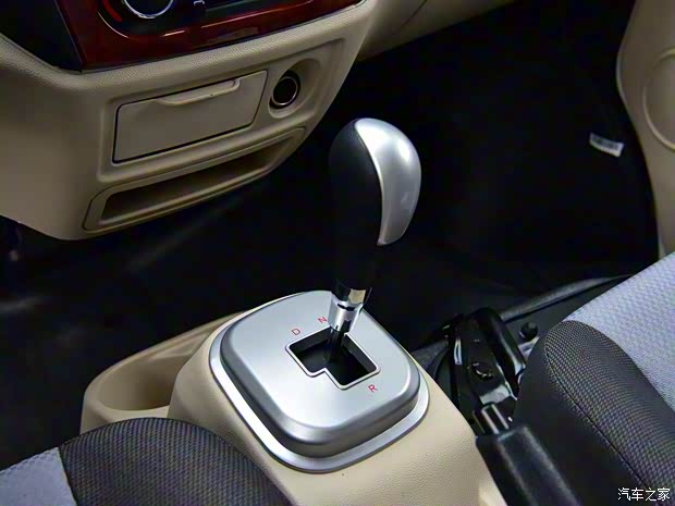 長(zhǎng)安輕型車 睿行EM80 2018款 高頂對(duì)開門